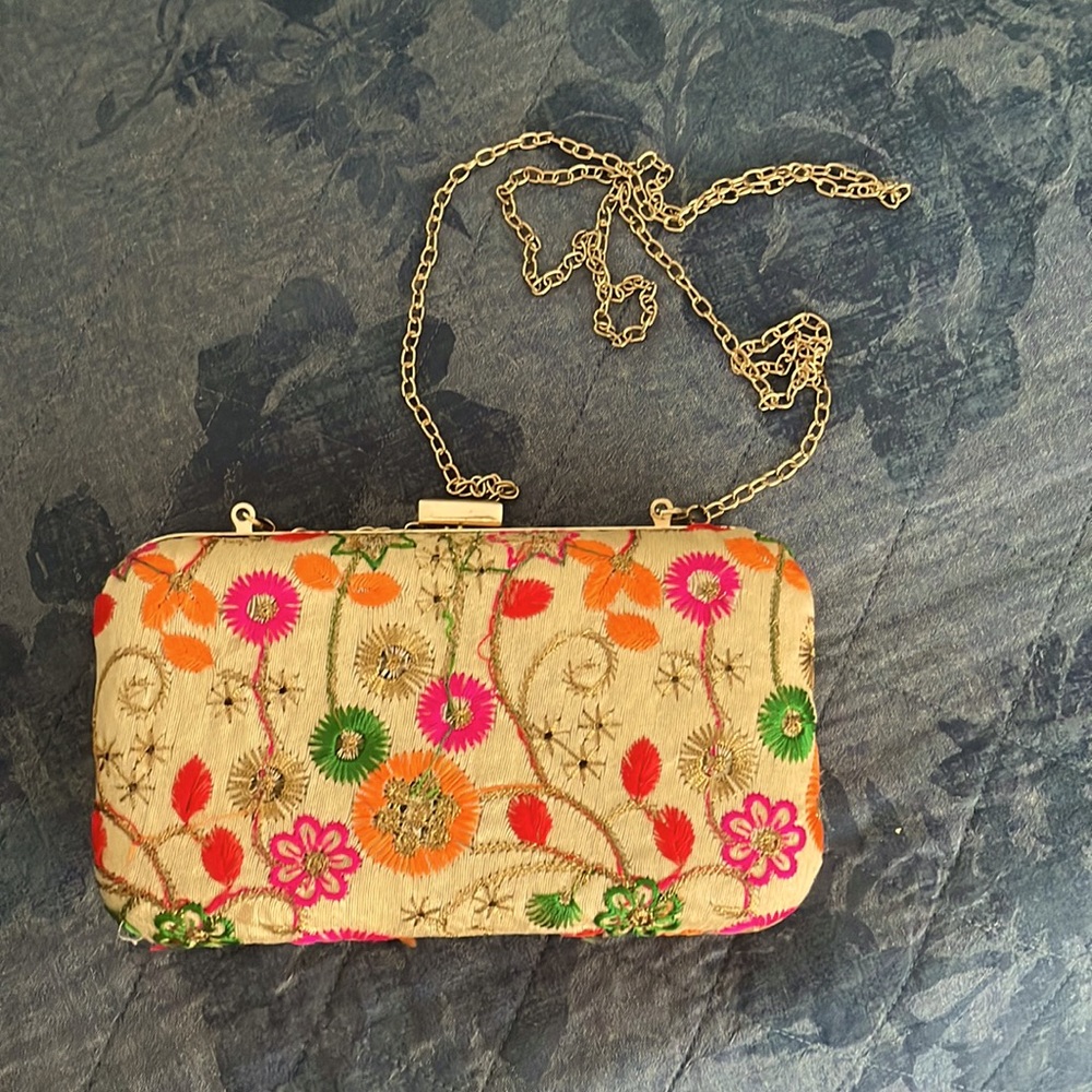 Vintage purse